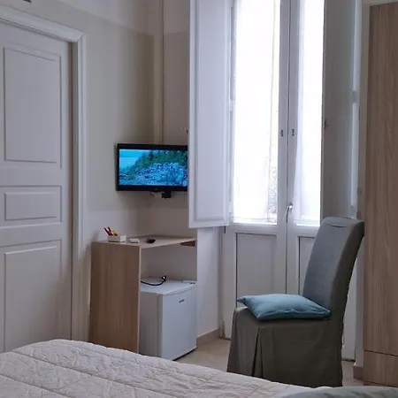 Diaz Station B&B 3*